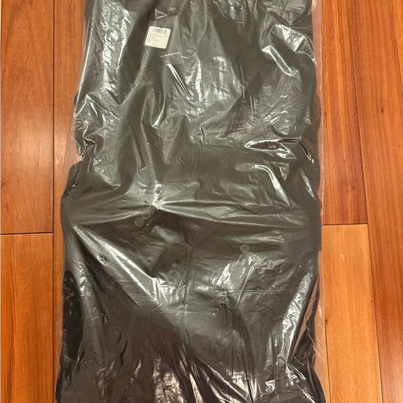 Club Monaco Wool Cinched Waist Coat (Black) - Picture 4 of 6